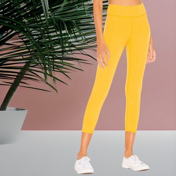 NWT Revolve LOVEWAVE Luka Cropped Leggings Yellow L - Picture 1 of 7
